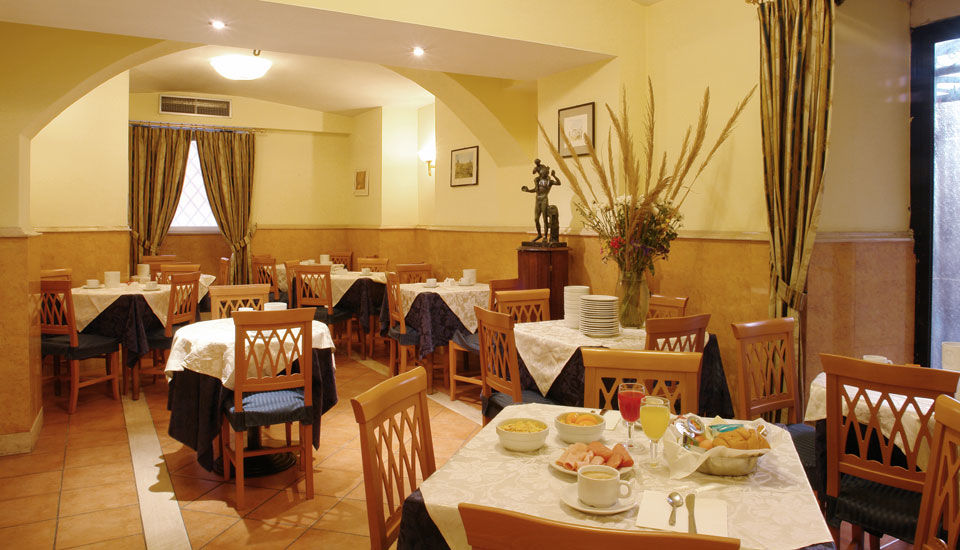 Hotel Giglio Dell'Opera Rome Exterior photo